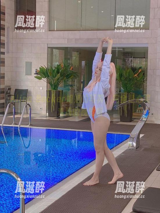 Alina Becker姐姐的写真，完全是心灵鸡汤的视觉版